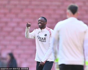 怂了还是学乖了?马赛这次不拦巴黎球衣,但欧冠决赛的火药味已爆表!