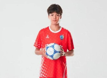 15岁小将加盟西甲劲旅梯队,国少射手旅欧进16球,董路青训出成果