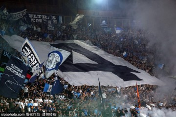 五大联赛冠军:巴萨那不勒斯时隔2年再登顶 利物浦英超称王